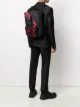 الصورة 2 من Alexander McQueen حقيبة ظهر بطبعة جرافيك