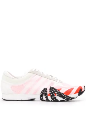 Rea på Y 3 herr Upp till 60% hos ZOO FASHIONS Farfetch Rea på Y 3 herr Upp till 60% hos ZOO FASHIONS Farfetch