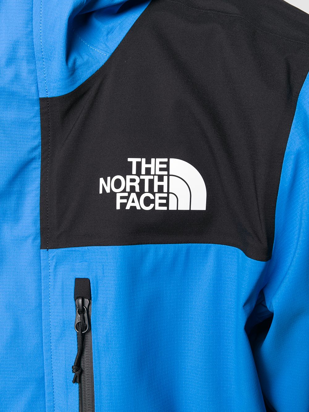 фото The north face куртка в стиле колор-блок с капюшоном