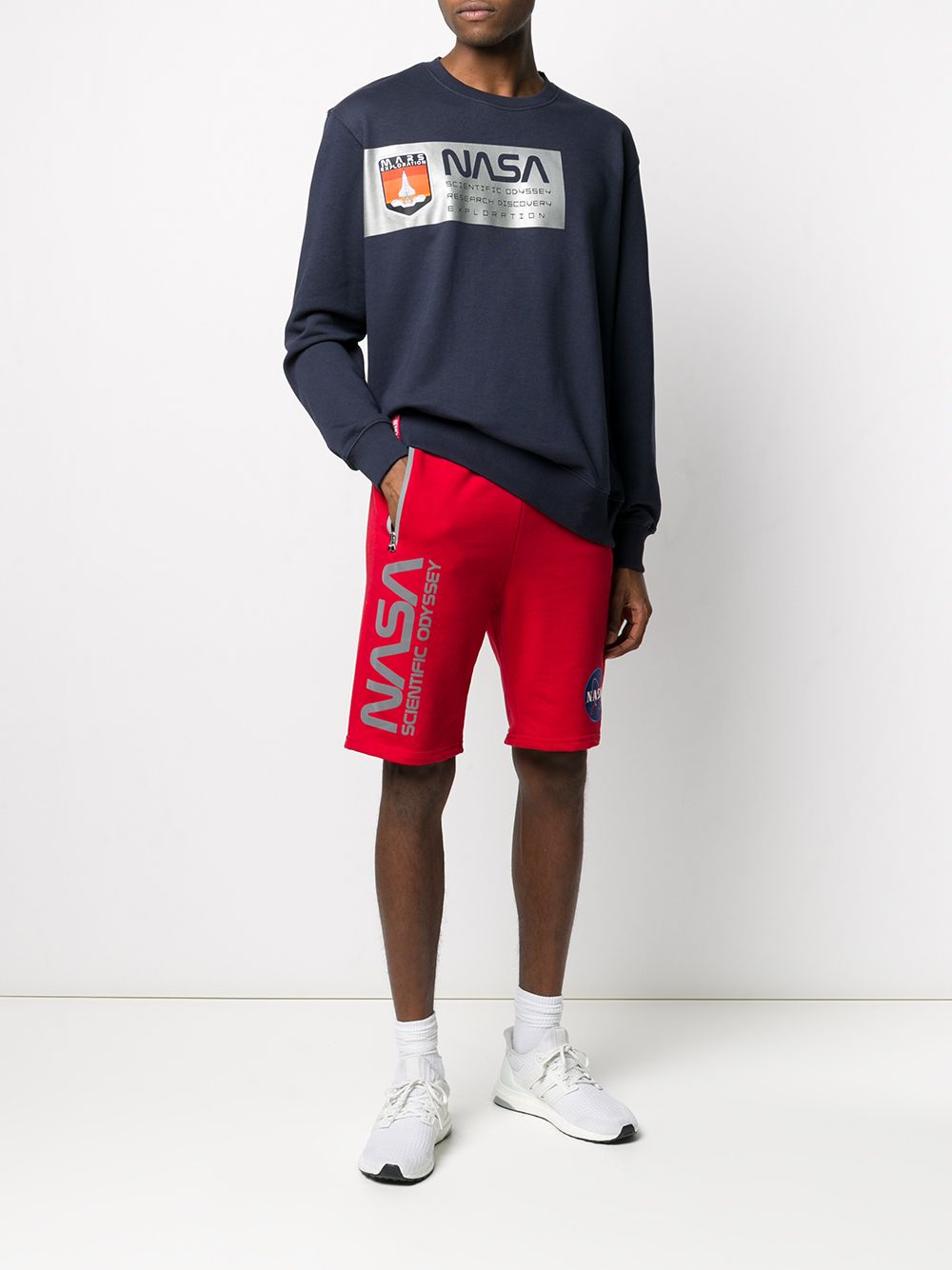 фото Alpha industries nasa print sweatshirt