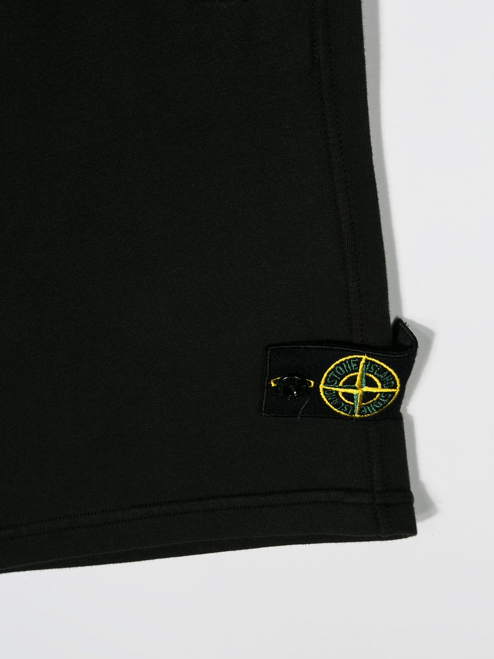 фото Stone island junior logo patch shorts