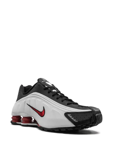 nike shox r4 mens black
