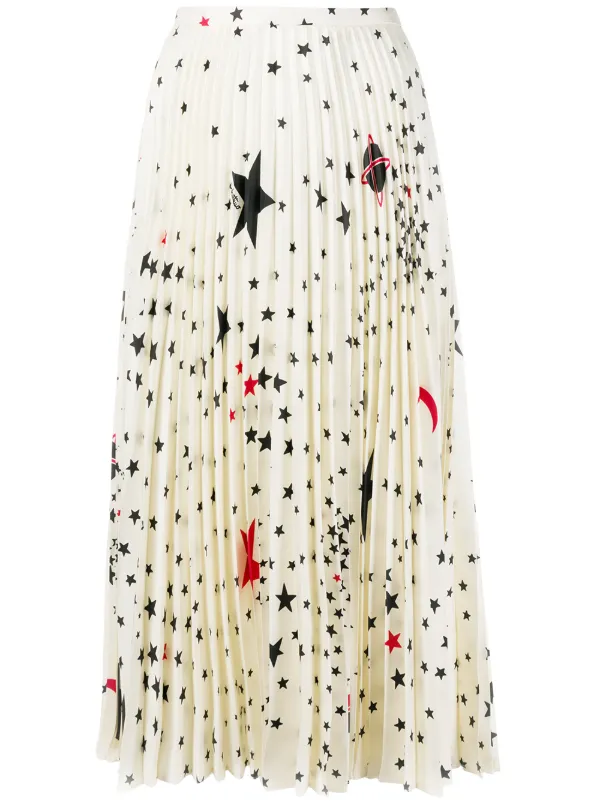 star pleated skirt