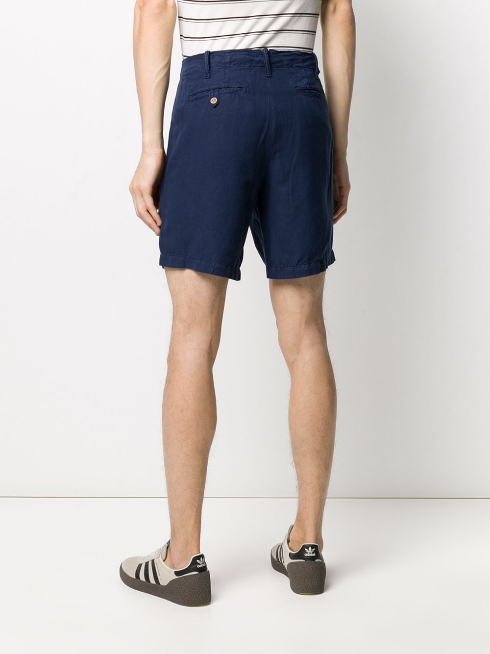 FITTED CHINO SHORTS