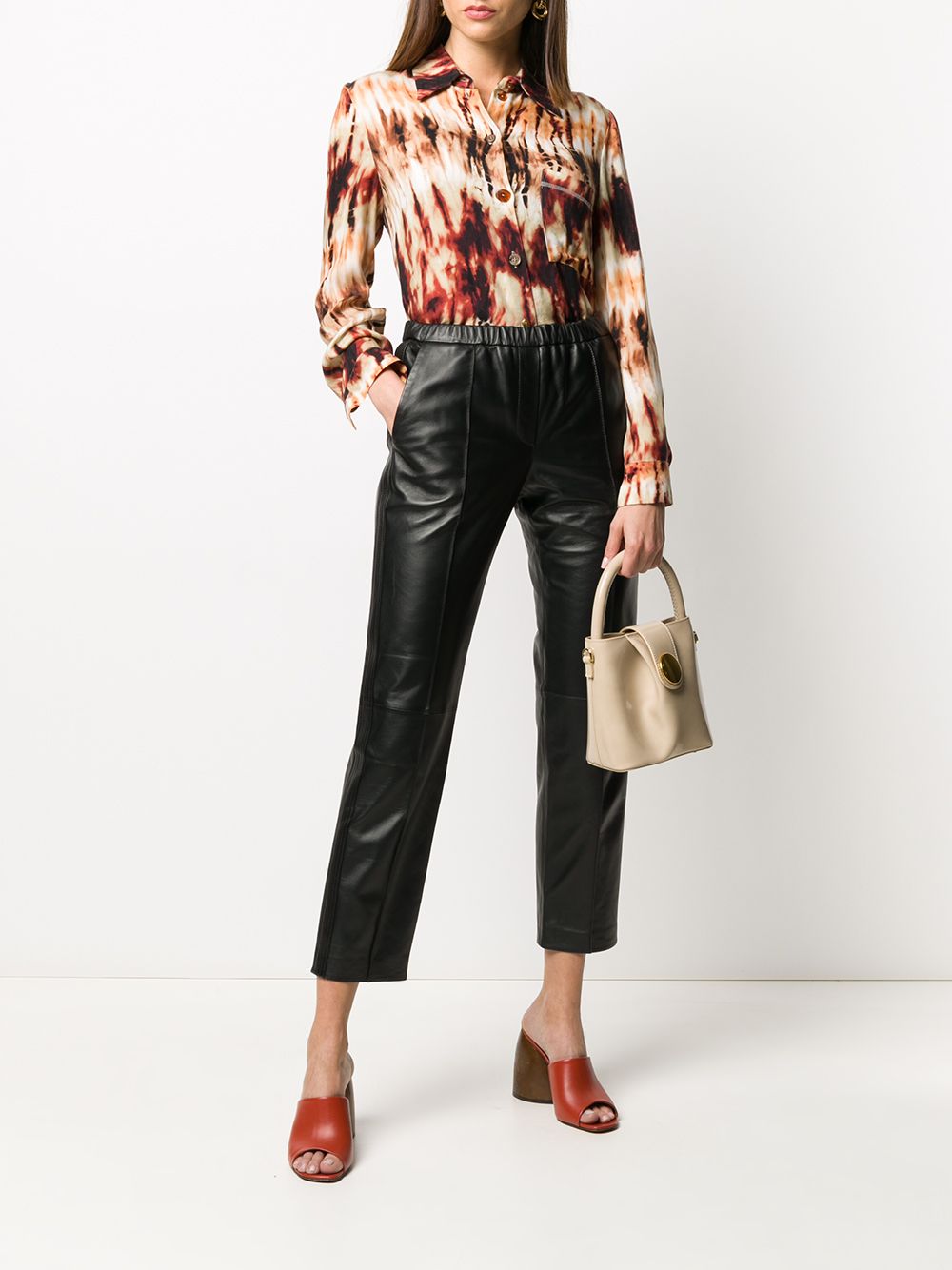 фото Yves salomon cropped leather trousers