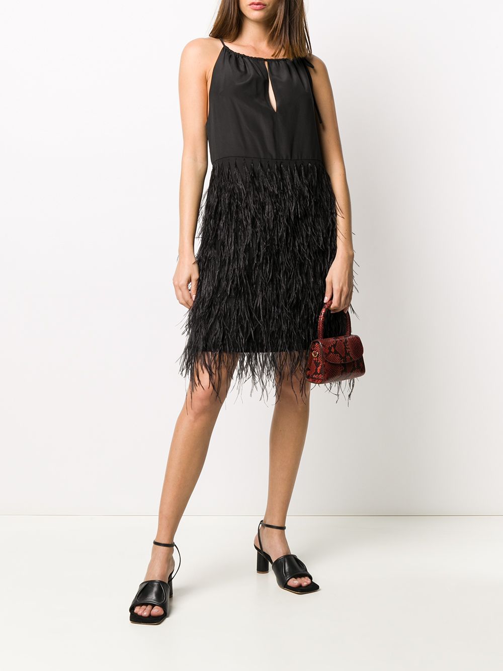 фото Yves salomon feathered mini dress