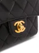 Chanel Pre-Owned 1991-1994 CC logos quilted mini bag