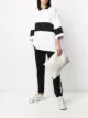 Image 2 sur Moncler pochette matelassée à logo imprimé