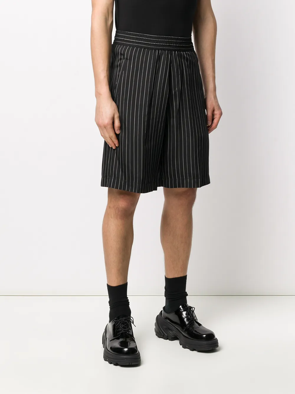  Neil Barrett Short Long Rayé à Taille élastiquée - Noir 
