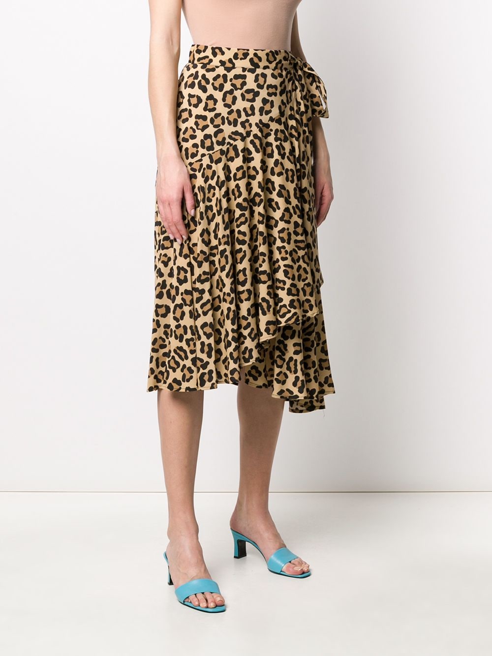 фото L'autre chose юбка миди с леопардовым принтом