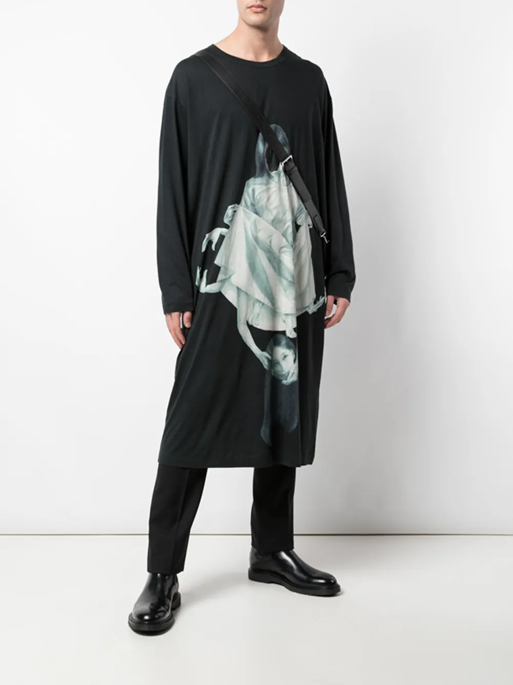 фото Yohji yamamoto футболка оверсайз с графичным принтом