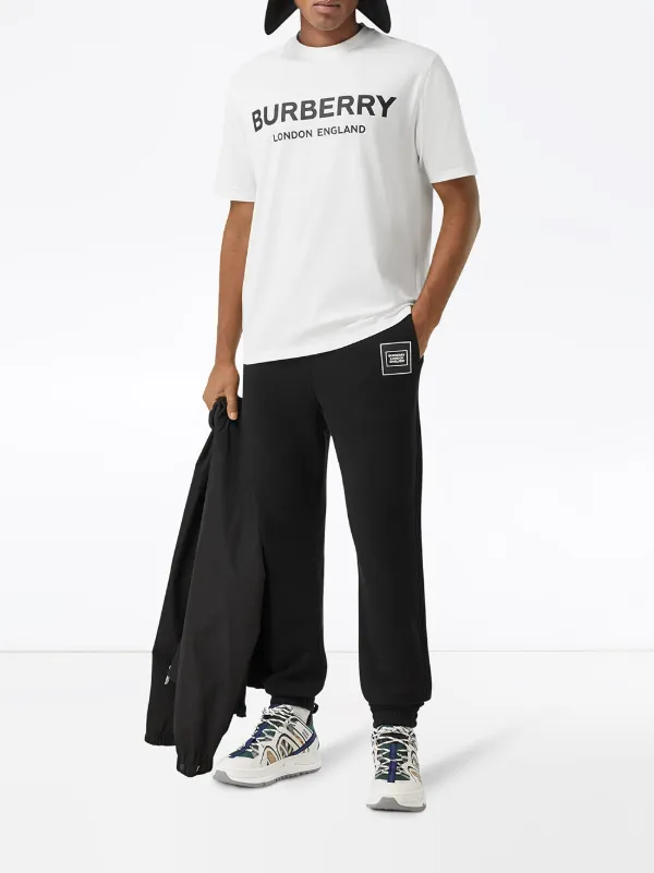 Burberry logo print T-shirt - FARFETCH