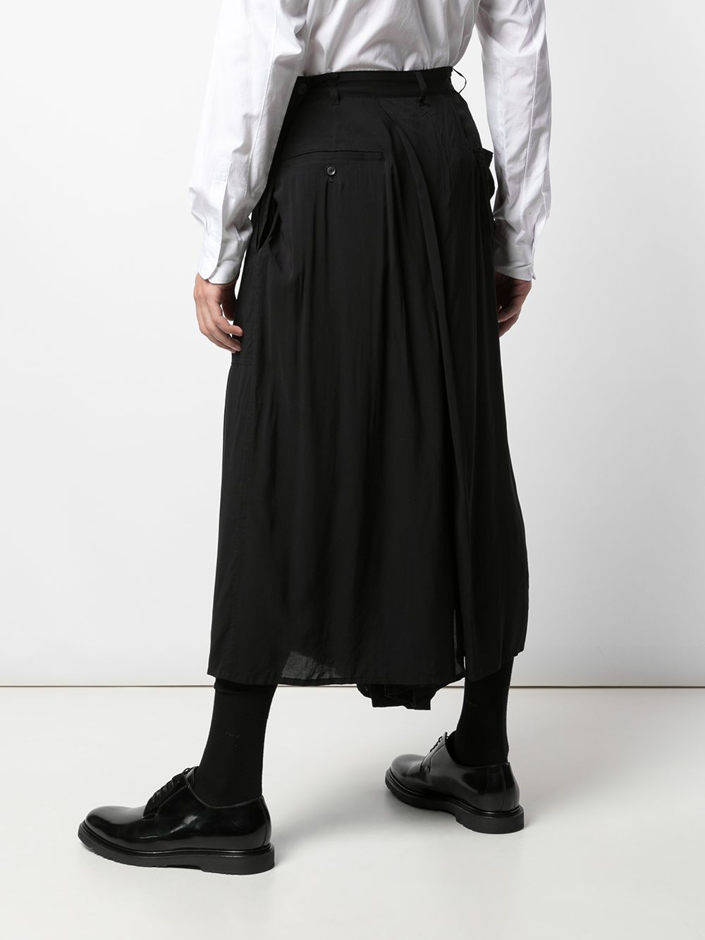 фото Yohji yamamoto брюки-юбка со складками