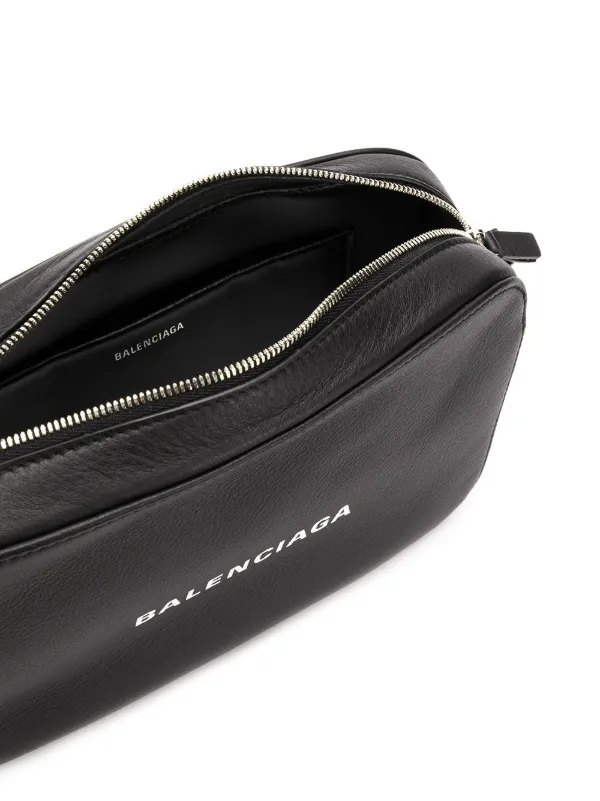 Balenciaga Everyday Camera Bag - Farfetch