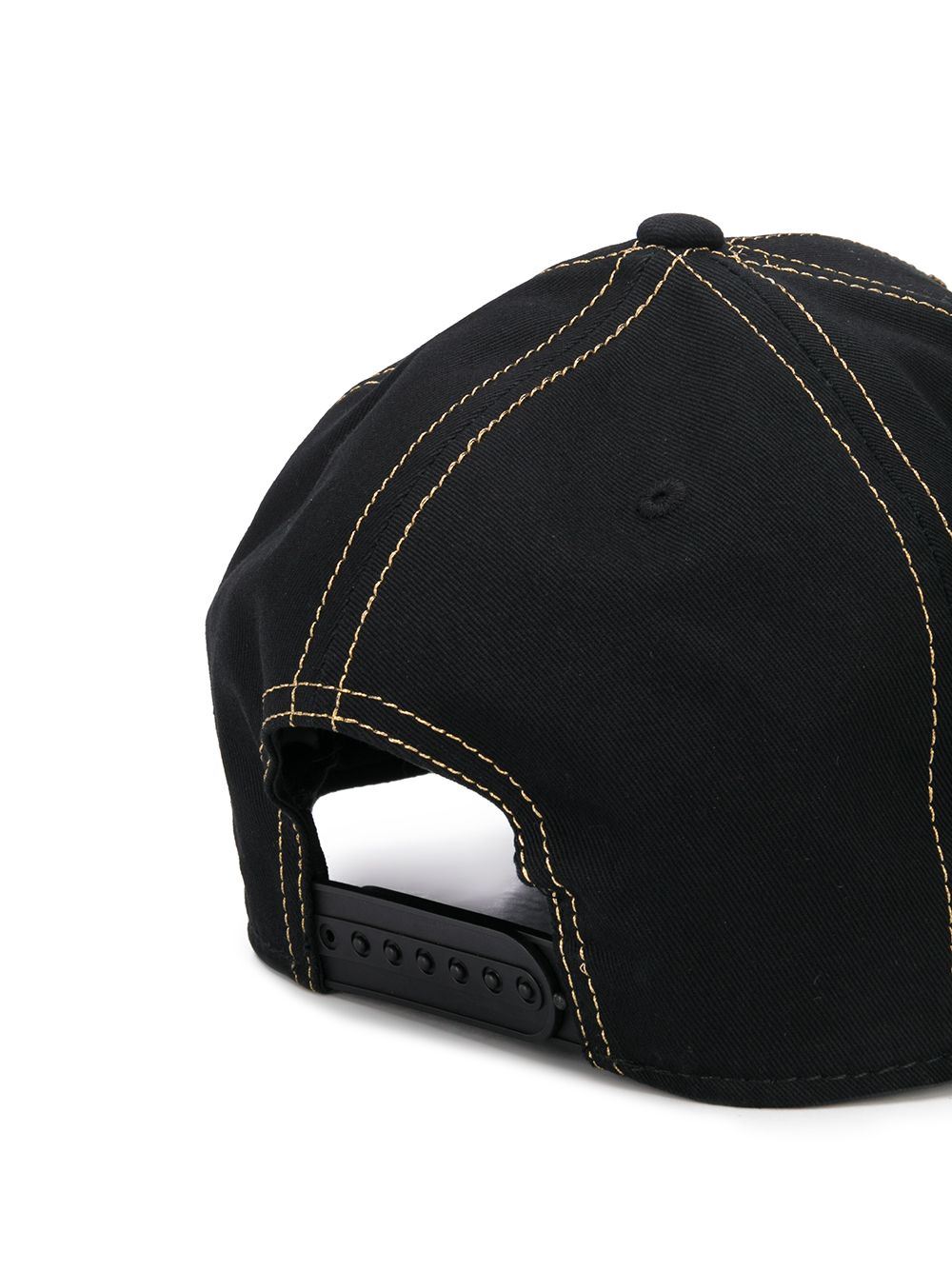 фото Versace jeans couture кепка с вышитым логотипом