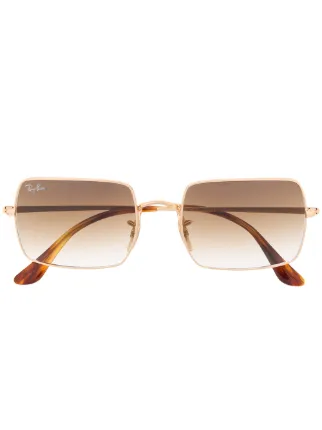 Ray-Ban