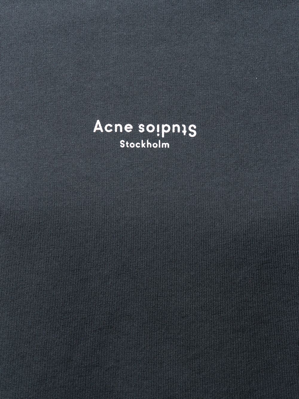 фото Acne studios футболка оверсайз с логотипом