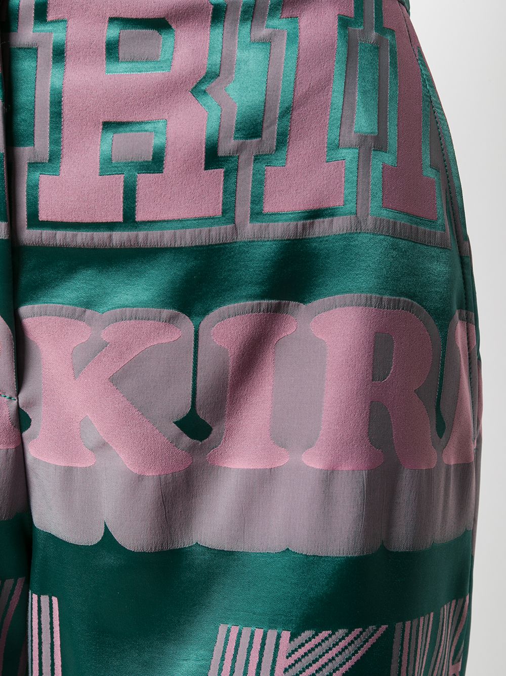 фото Kirin logo print shorts