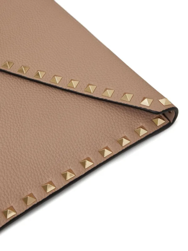 Valentino Garavani Rockstud Envelope Clutch Bag Pink