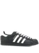 Afbeelding 1 van adidas Superstar low-top sneakers