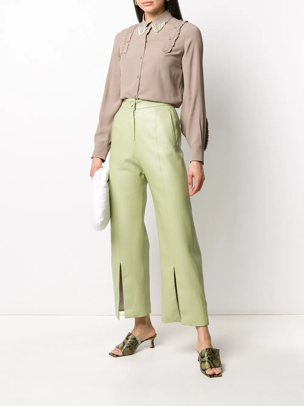 Nº21 Vest verfraaid met kralen - Beige