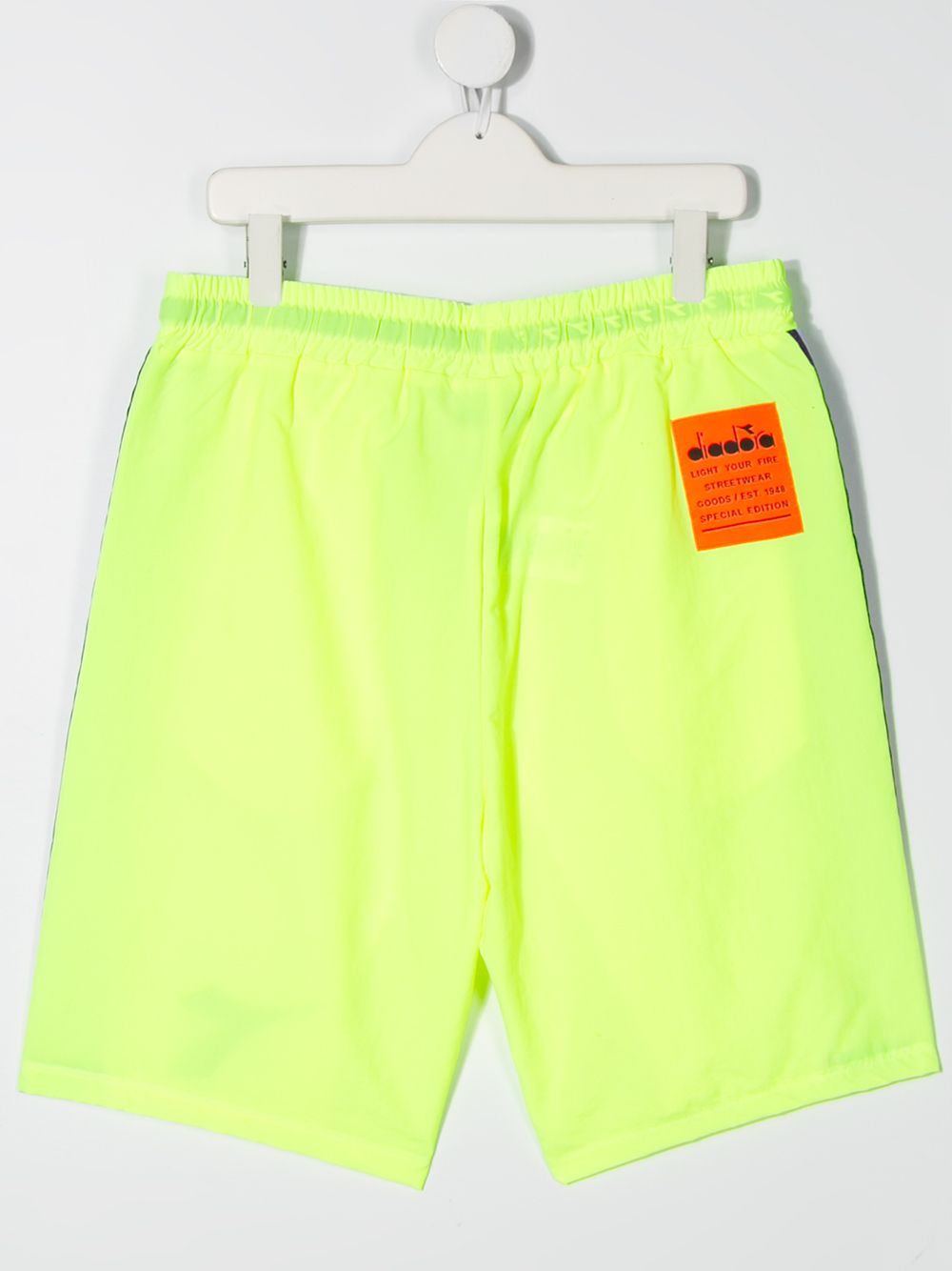 фото Diadora junior teen logo patch track shorts