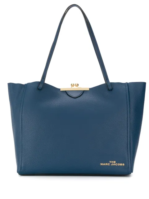 chanel le boy grey