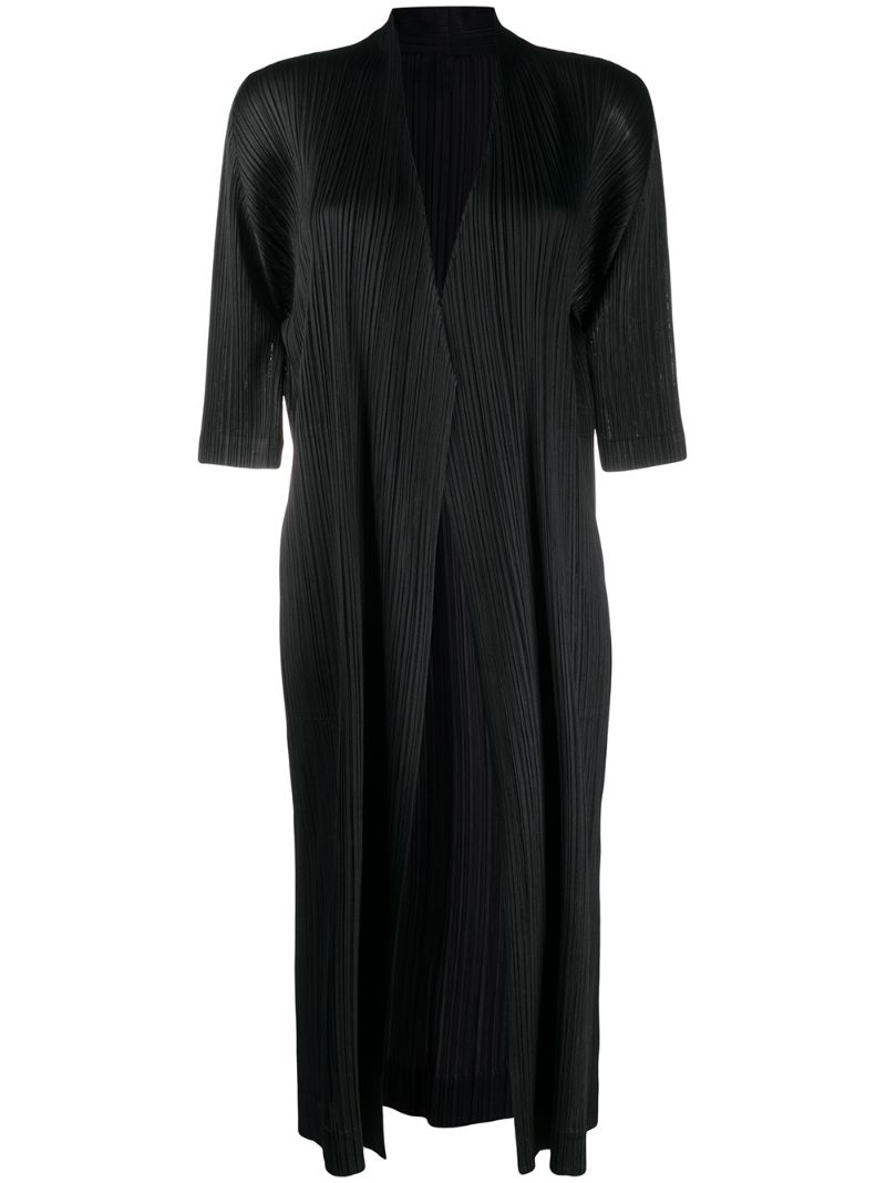 Issey Miyake V-neck Pleated Coat In Black