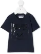 الصورة 1 من Moschino Kids تيشيرت بطبعة دب شعار