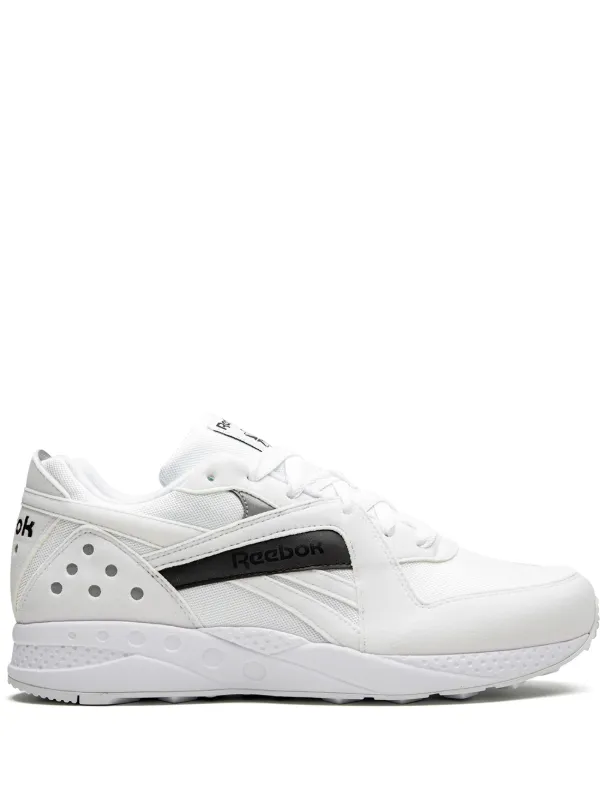 reebok pyro black