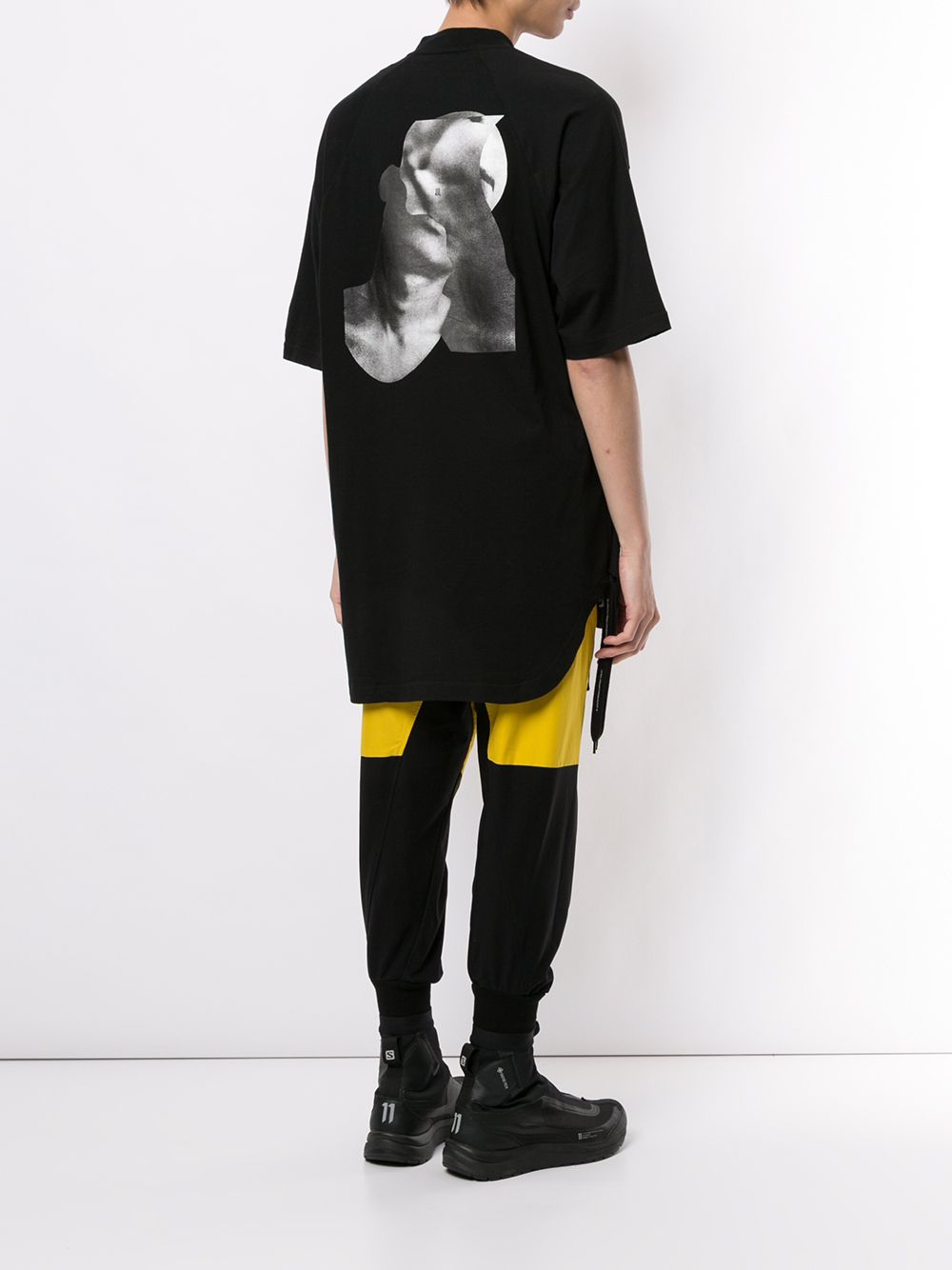 фото Niløs oversized fit sculpture print t-shirt