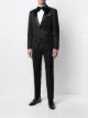 الصورة 2 من Z Zegna بدلة توكسيدو بطية صدر ساتان