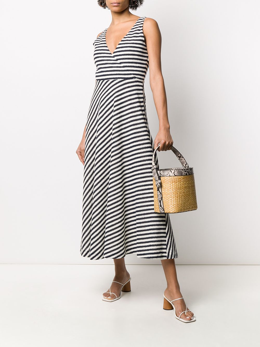 фото Nico giani adenia woven bucket bag