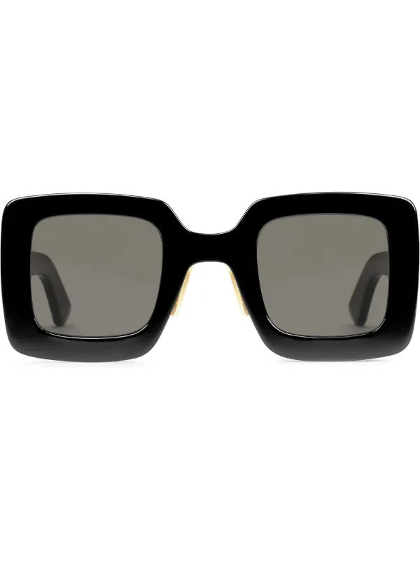 gucci sunglasses black frame