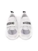 Moschino Kids حذاء رياضي بشرائط شبك وشعار الماركة