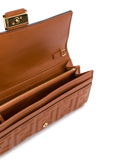 baguette continental wallet with chain