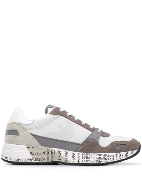 Emporio Armani с логотипом