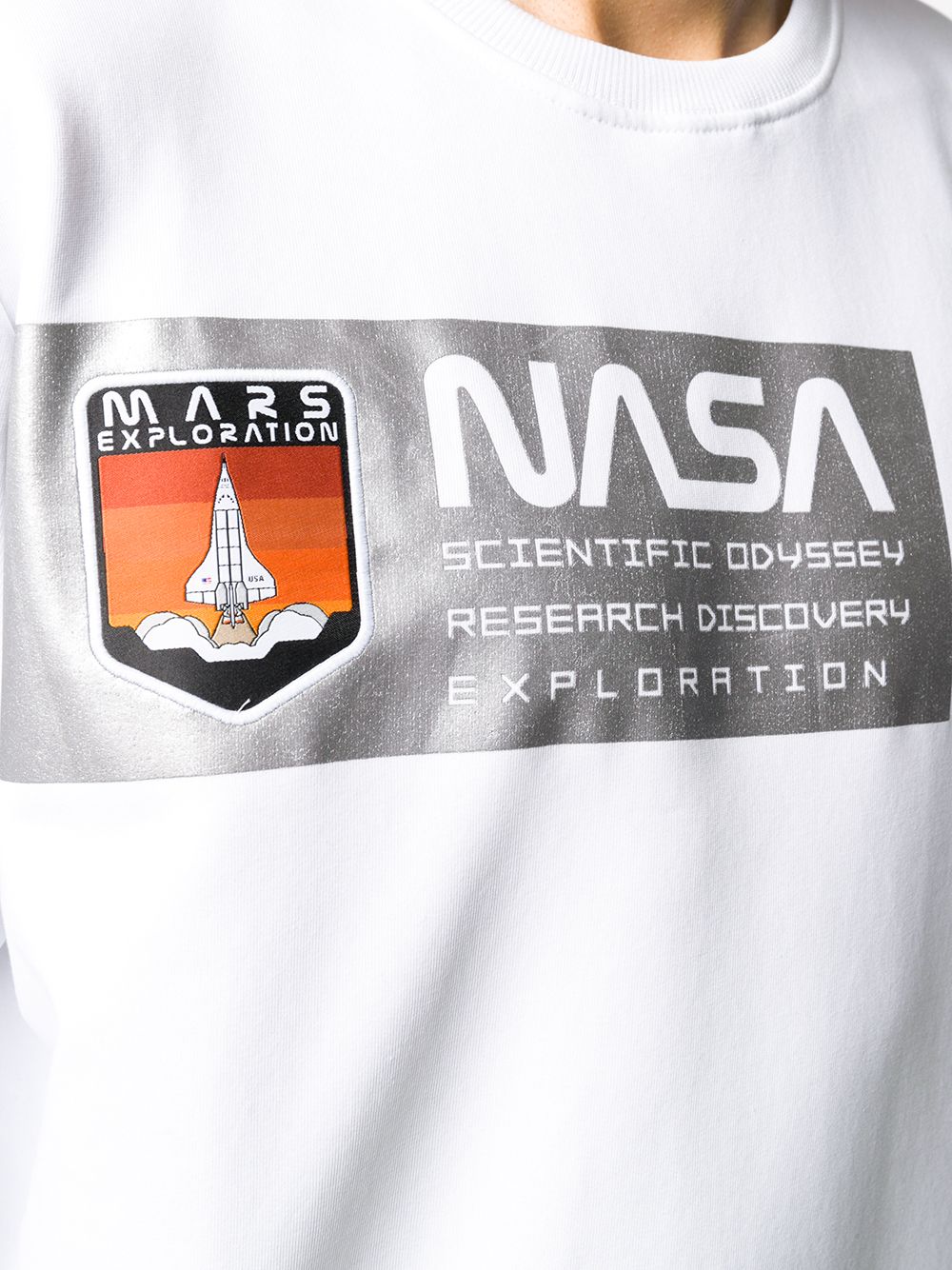 фото Alpha industries x nasa logo sweatshirt