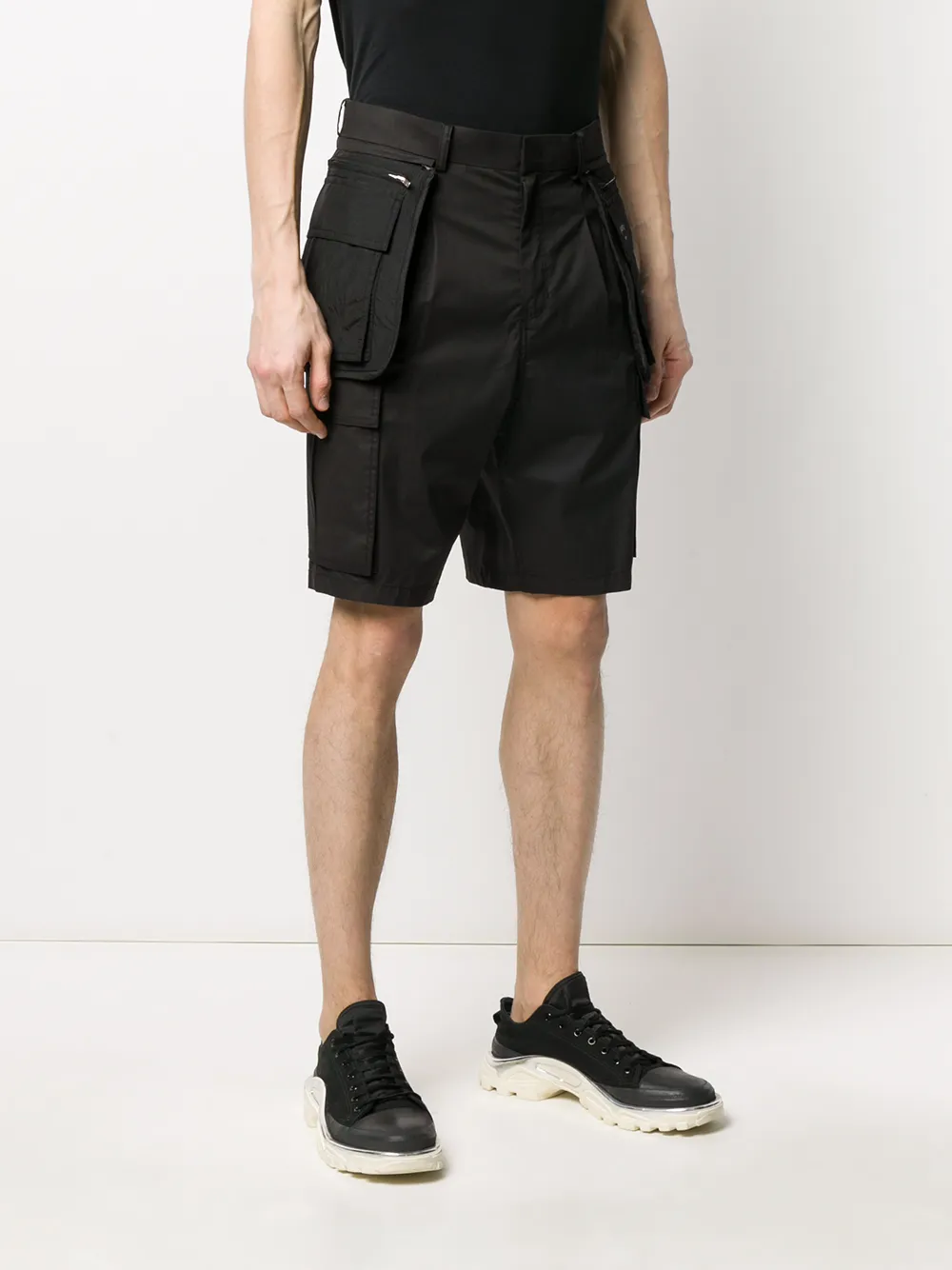  Juun.j Schmale Cargo Shorts   Schwarz 