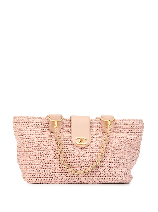 Chanel Pre-owned 2006 Woven CC Shoulder Bag in Pink
