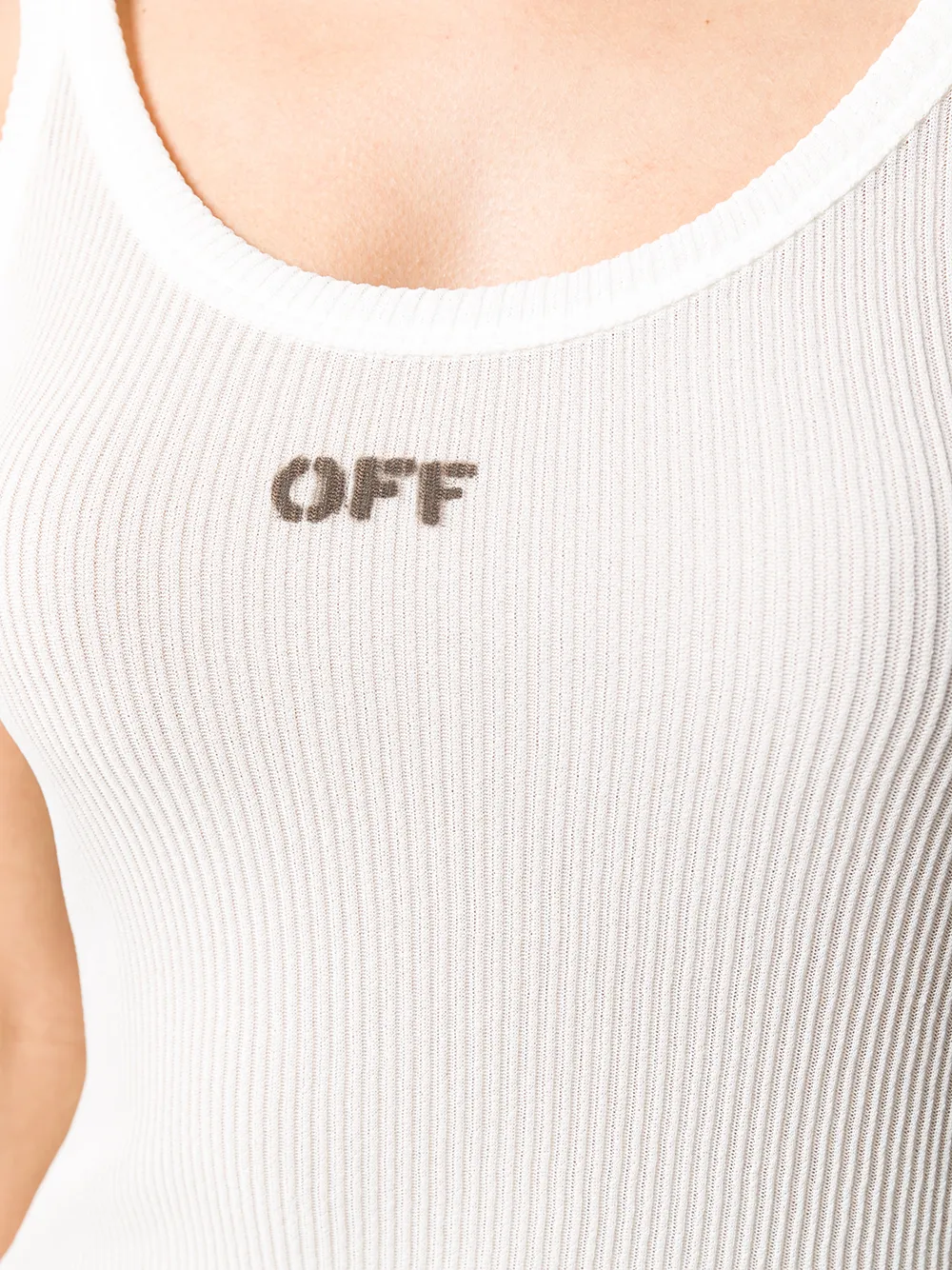 Укороченная футболка женская. La perla футболка. Укороченная футболка женская. Белая майка безрукавка. Майки женские бельевые.