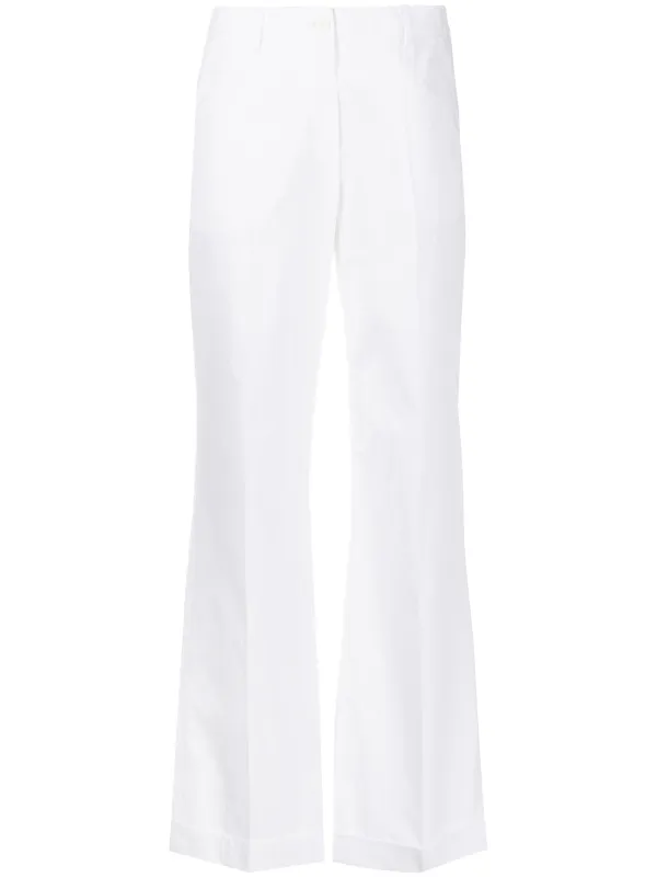 calça flare dobrada