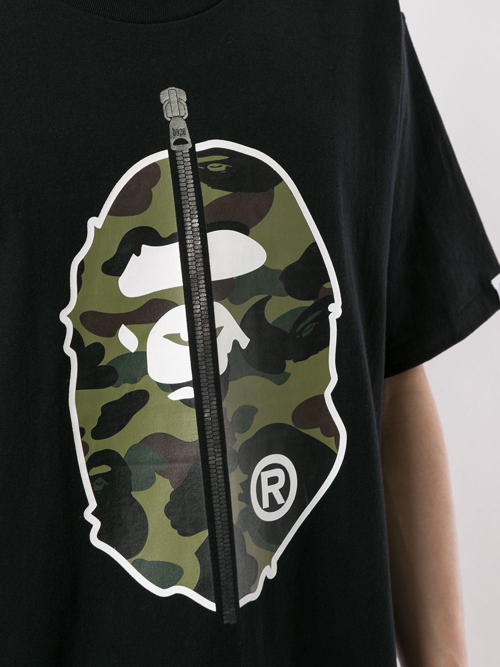 фото Bape футболка с камуфляжным принтом