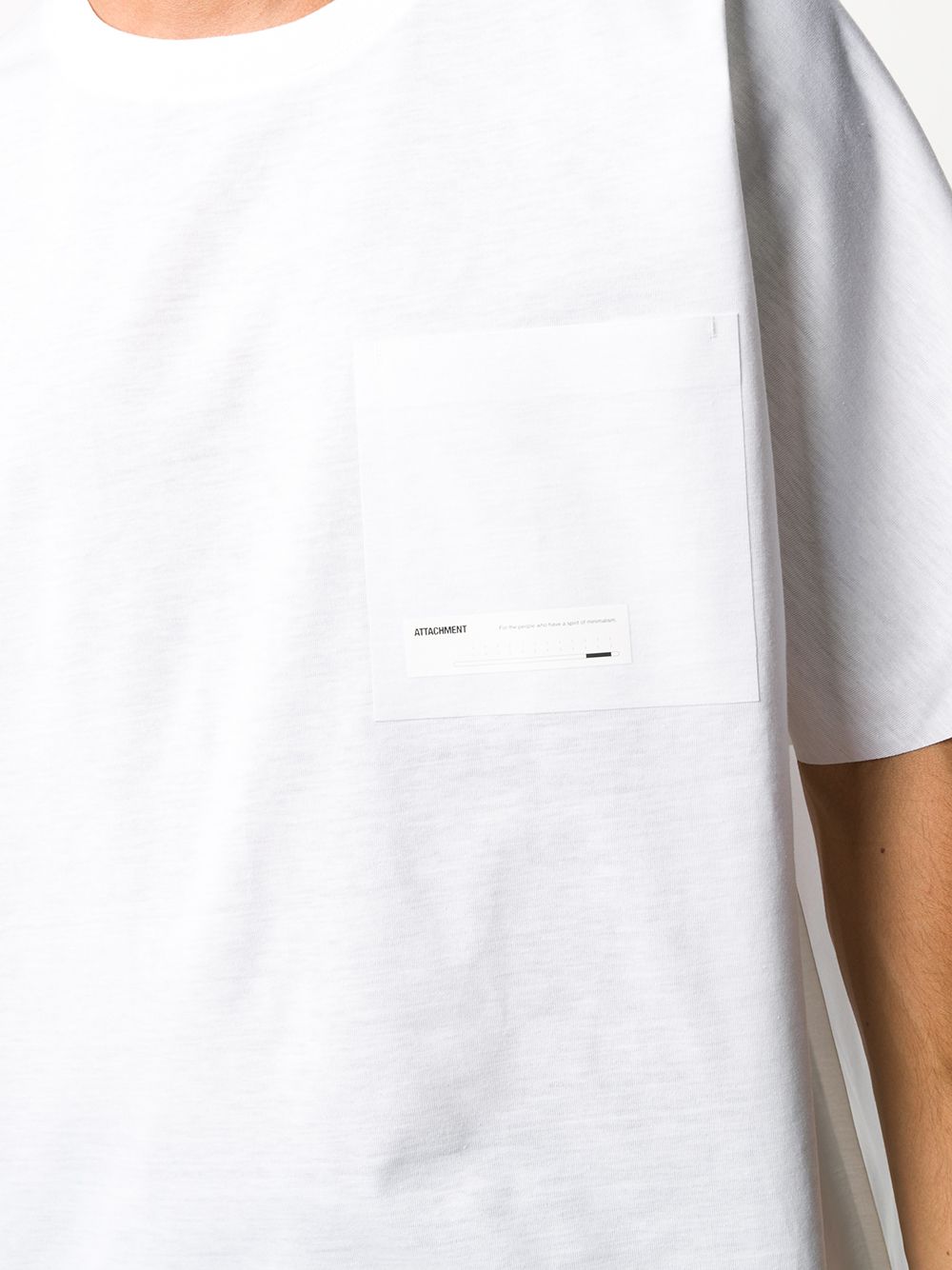 фото Attachment футболка с карманом и логотипом