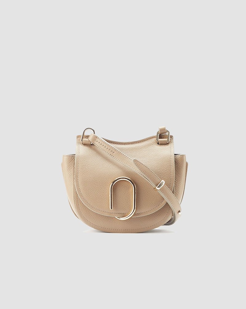 Alix Mini Hunter-coffee #0 Alix Mini Hunter, A bag can make or break an outfit. It's a good thing this coffee-leather mini Alix shoulder bag from 3.1 Phillip Lim will only make your outfit shine, thanks to its gold-tone hardware. The perfect accessory. Featuring a foldover top with magnetic closure, an internal slip pocket, gold-tone hardware and a shoulder strap. - 0