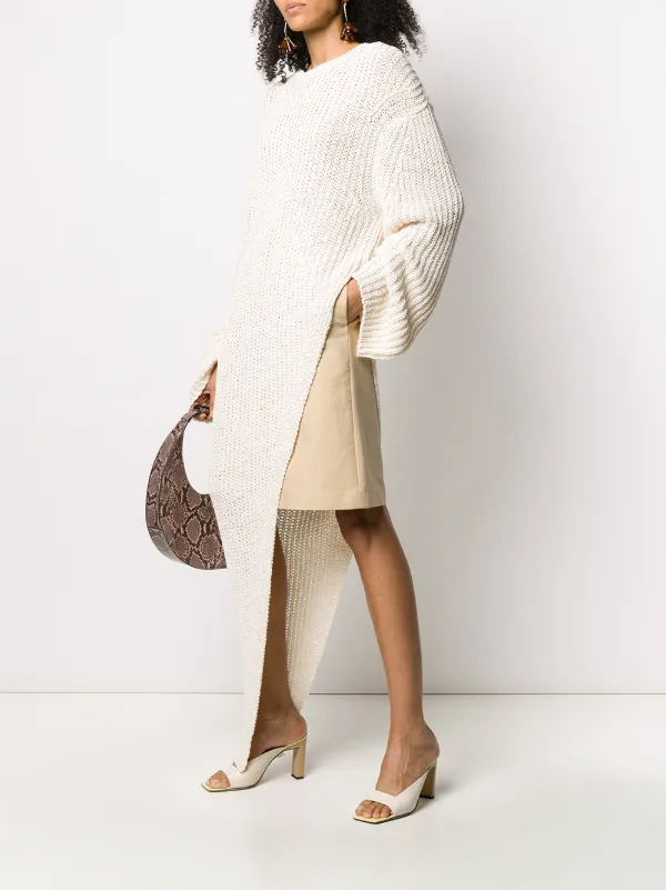 asymmetric knitwear