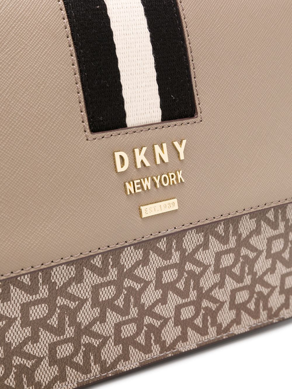 фото Dkny сумка на плечо liza