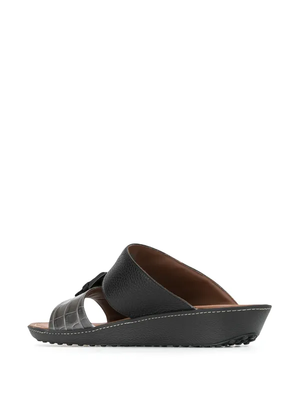 国内発送/送料関税込【TOD'S】 Leather Sandal 国内発 TOD'S トッズ 太ヒールローファー 関税込