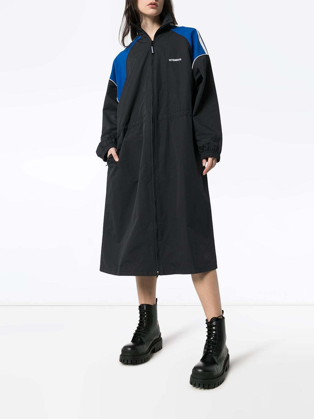 фото Vetements пальто на молнии с логотипом