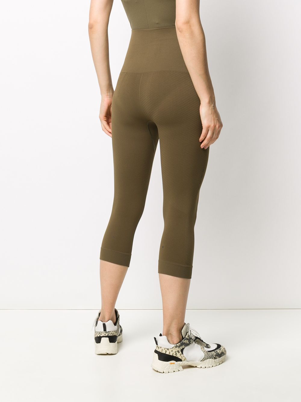 фото Falke cropped sports leggings